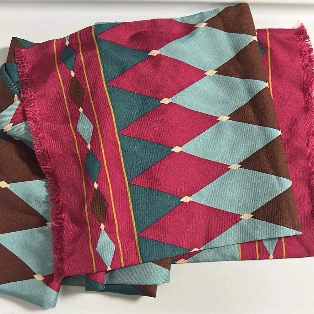 Colorful Geometric Patterned Fabric vintage satin men’s scarf